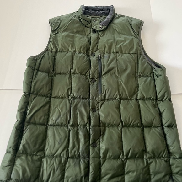 Mountain Hardwear Other - Mountain Hardwear Men's Packdown Vest Green Puffer Vest